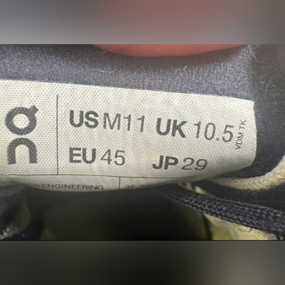 On Cloudflow Yellow Green Waterproof Running Sneaker Shoe Men 11 Women 12.5 - Picture 6 of 7